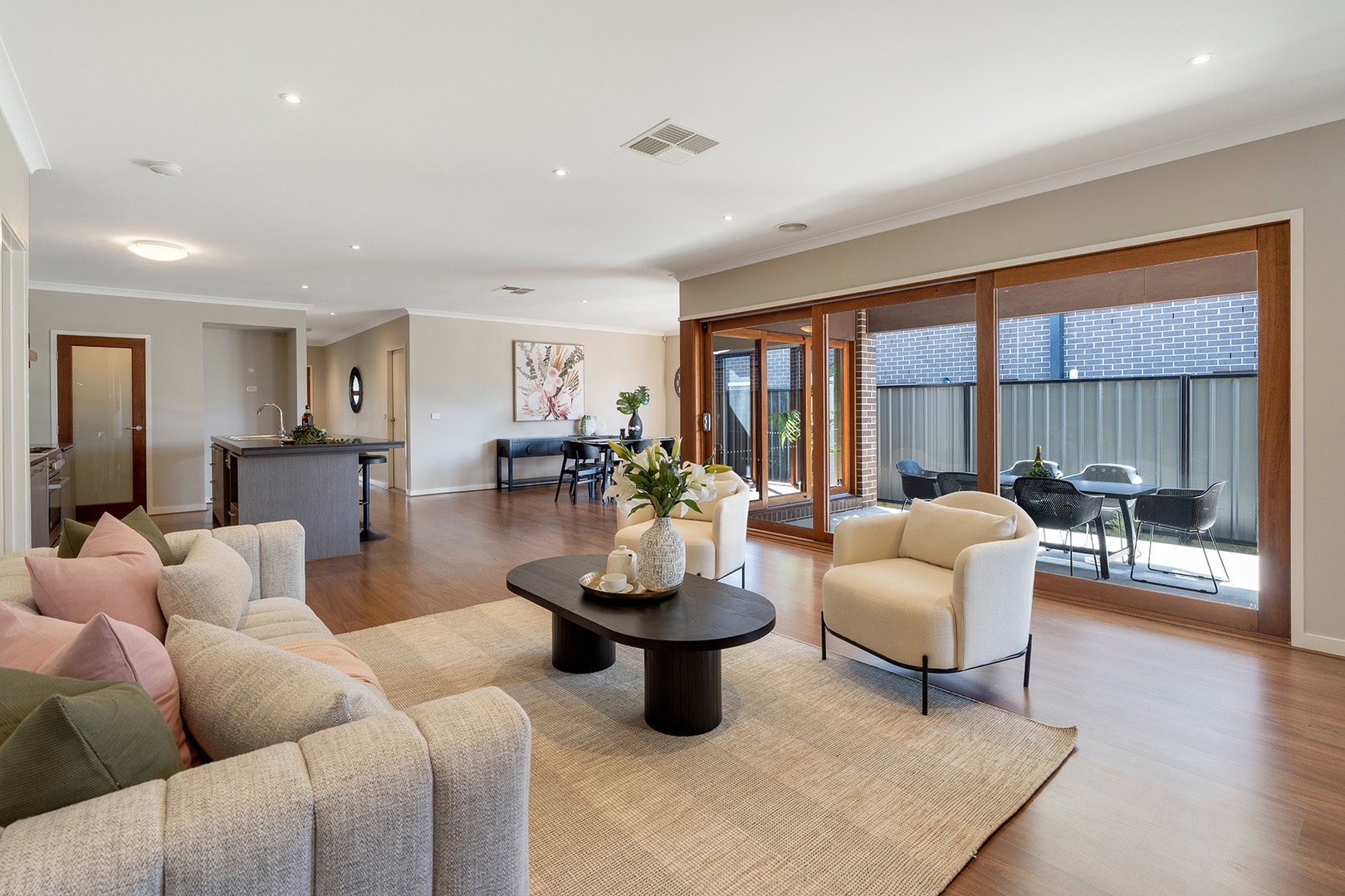 8 Bottlebrush Road, Craigieburn, VIC 3064, Craigieburn - Thumbnail 8