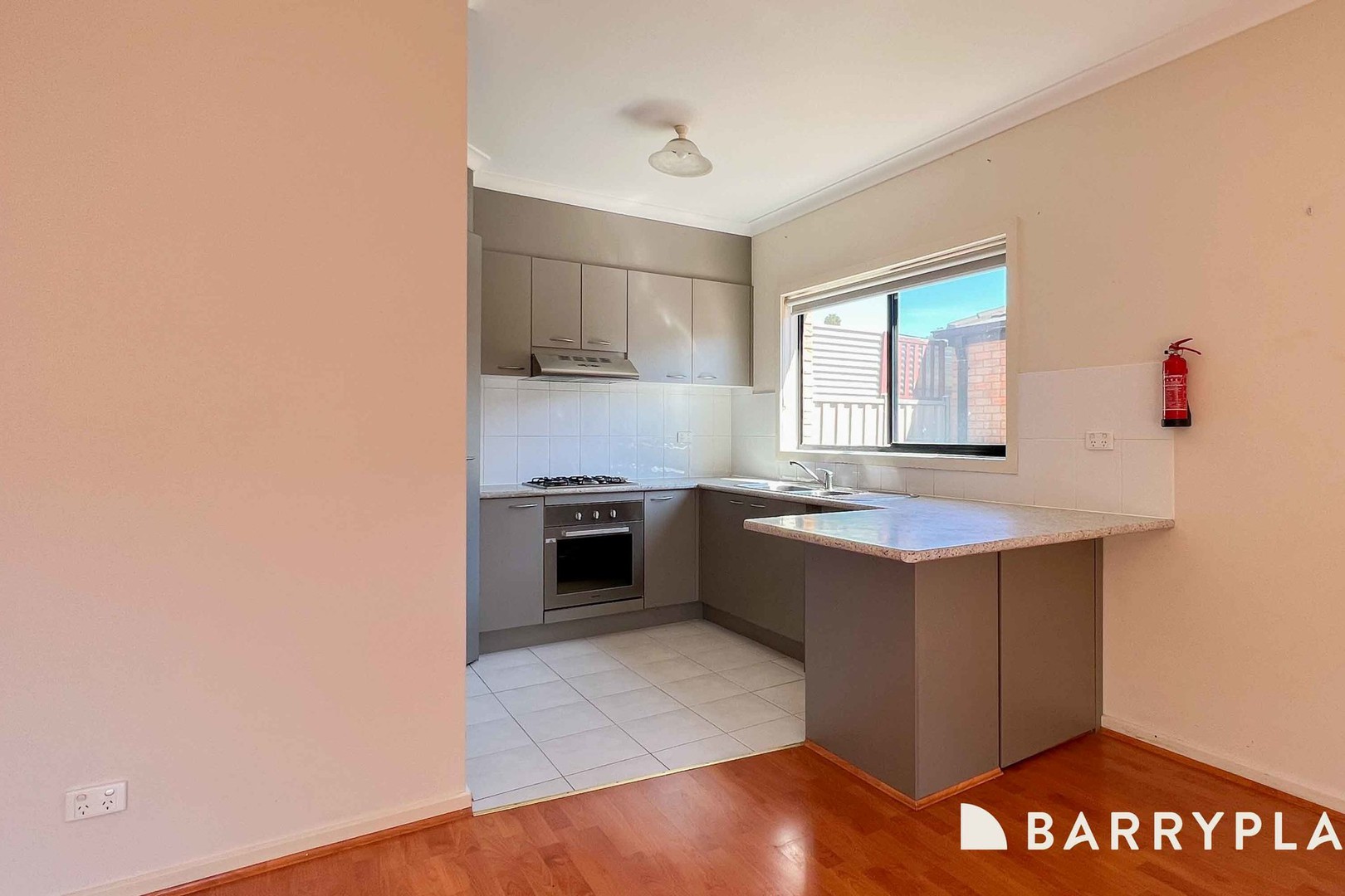 8 Boulder Walk, Epping, VIC 3076, Epping - Thumbnail 4