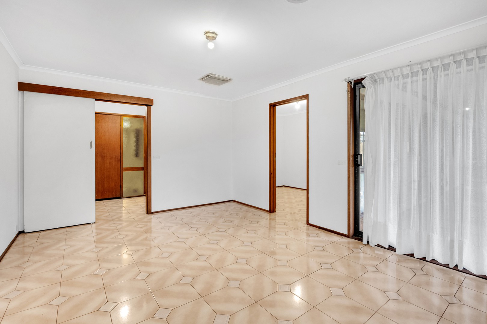 8 Bridgewater Road, Craigieburn, VIC 3064, Craigieburn - Thumbnail 6