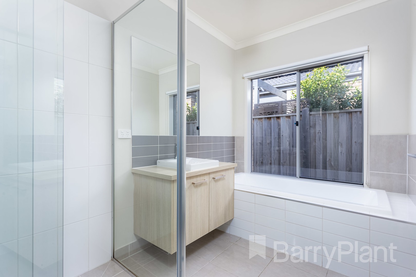8 Brimble Street, Point Cook, VIC 3030, Point Cook - Thumbnail 7