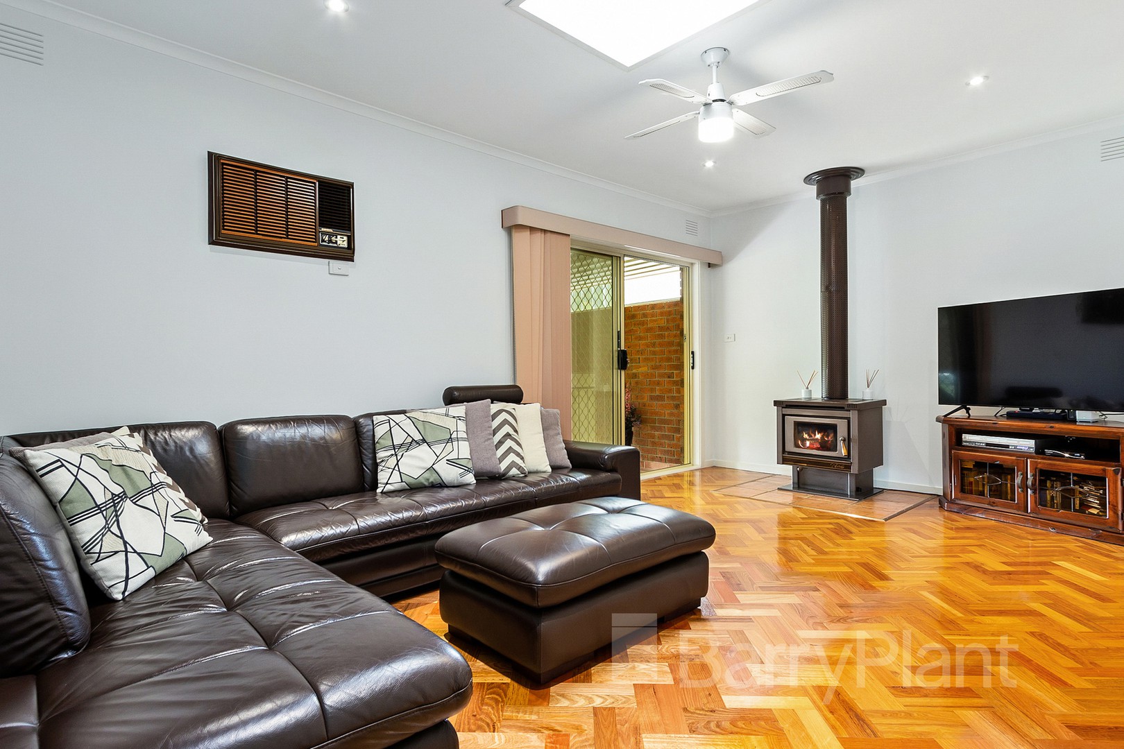8 Broadgreen AvenueWantirna, VIC 3152, Wantirna - Thumbnail 6