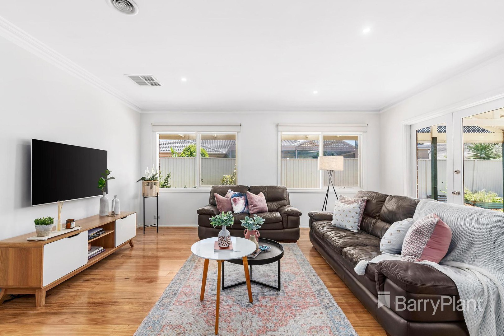 8 Bugatti Court, Mill Park, VIC 3082, Mill Park - Thumbnail 5