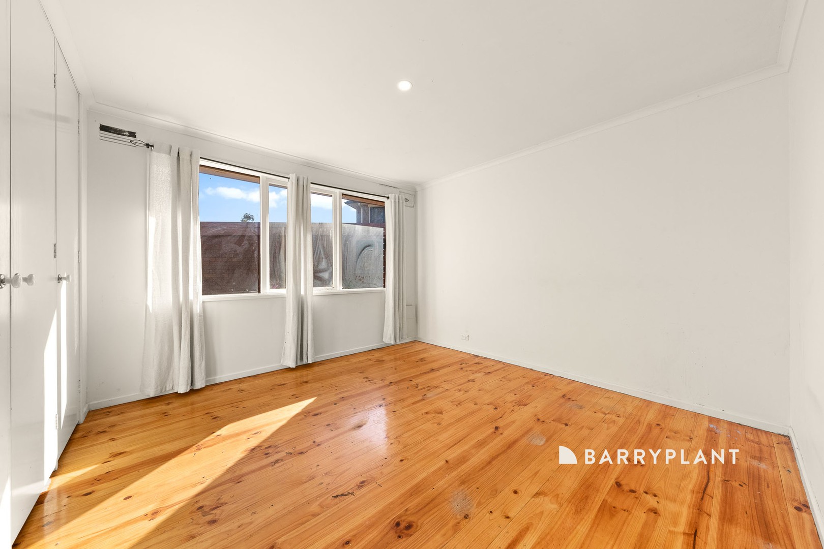 8 Bunurong Place, Cranbourne, VIC 3977, Cranbourne - Thumbnail 6
