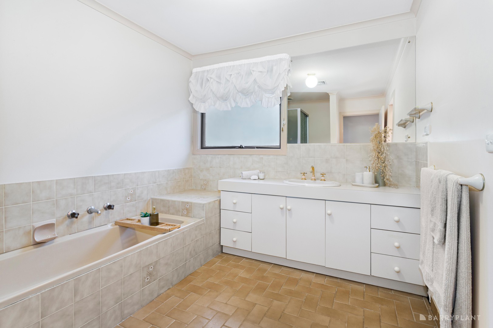 8 Burge Court, Doncaster East, VIC 3109, Doncaster East - Thumbnail 7