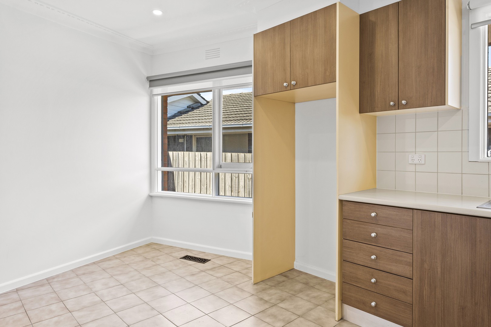 8 Burilla Avenue, Doncaster, VIC 3108, Doncaster - Thumbnail 4