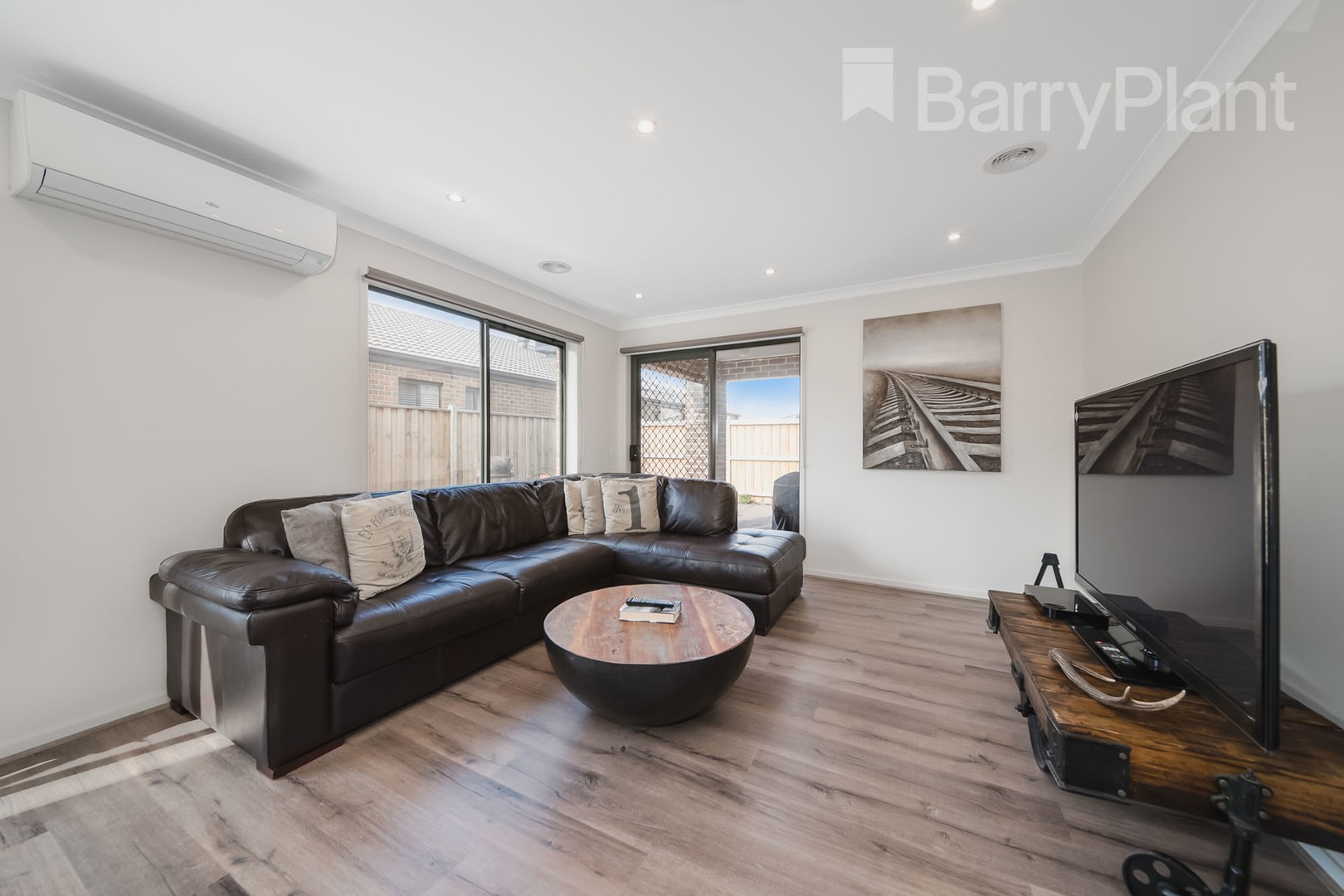 8 Callistemon Street, Officer, VIC 3809, Officer - Thumbnail 6