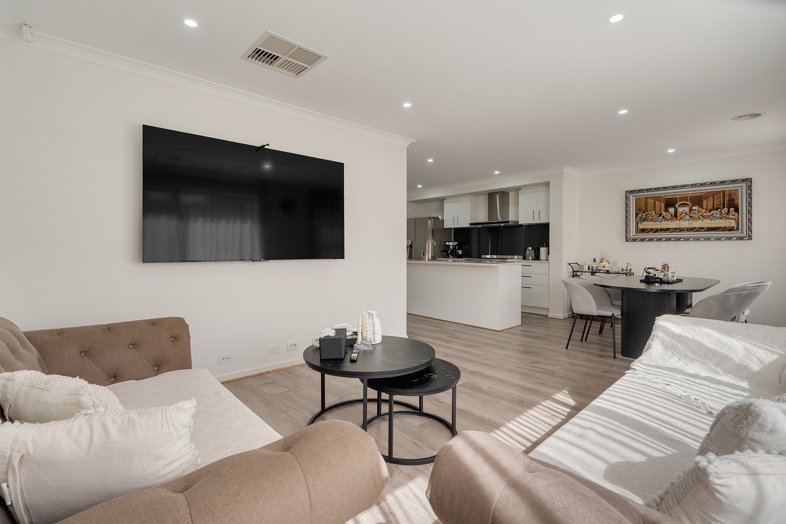 8 Calypso Drive, Mickleham, VIC 3064, Mickleham - Thumbnail 6