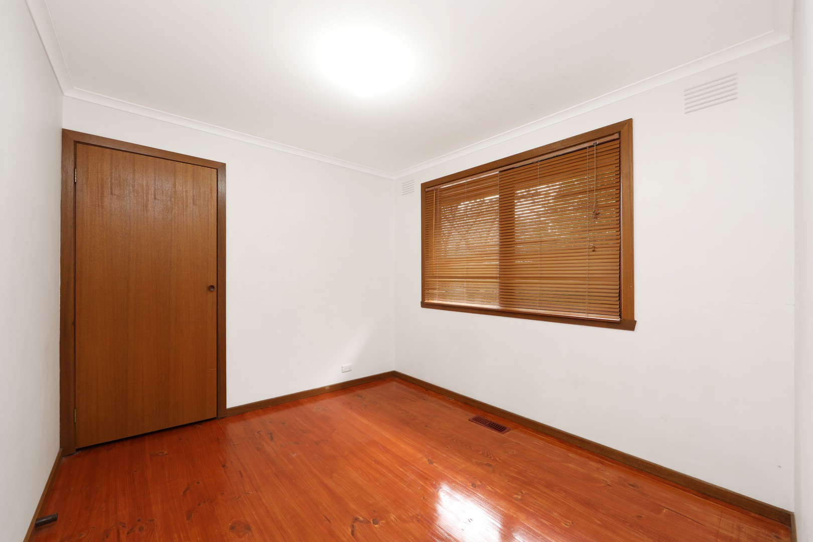 8 Cardinia Way, Rowville, VIC 3178, Rowville - Thumbnail 7