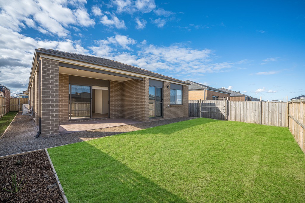 8 Carisbrook Street, Armstrong Creek, VIC 3217, Armstrong Creek - Thumbnail 7