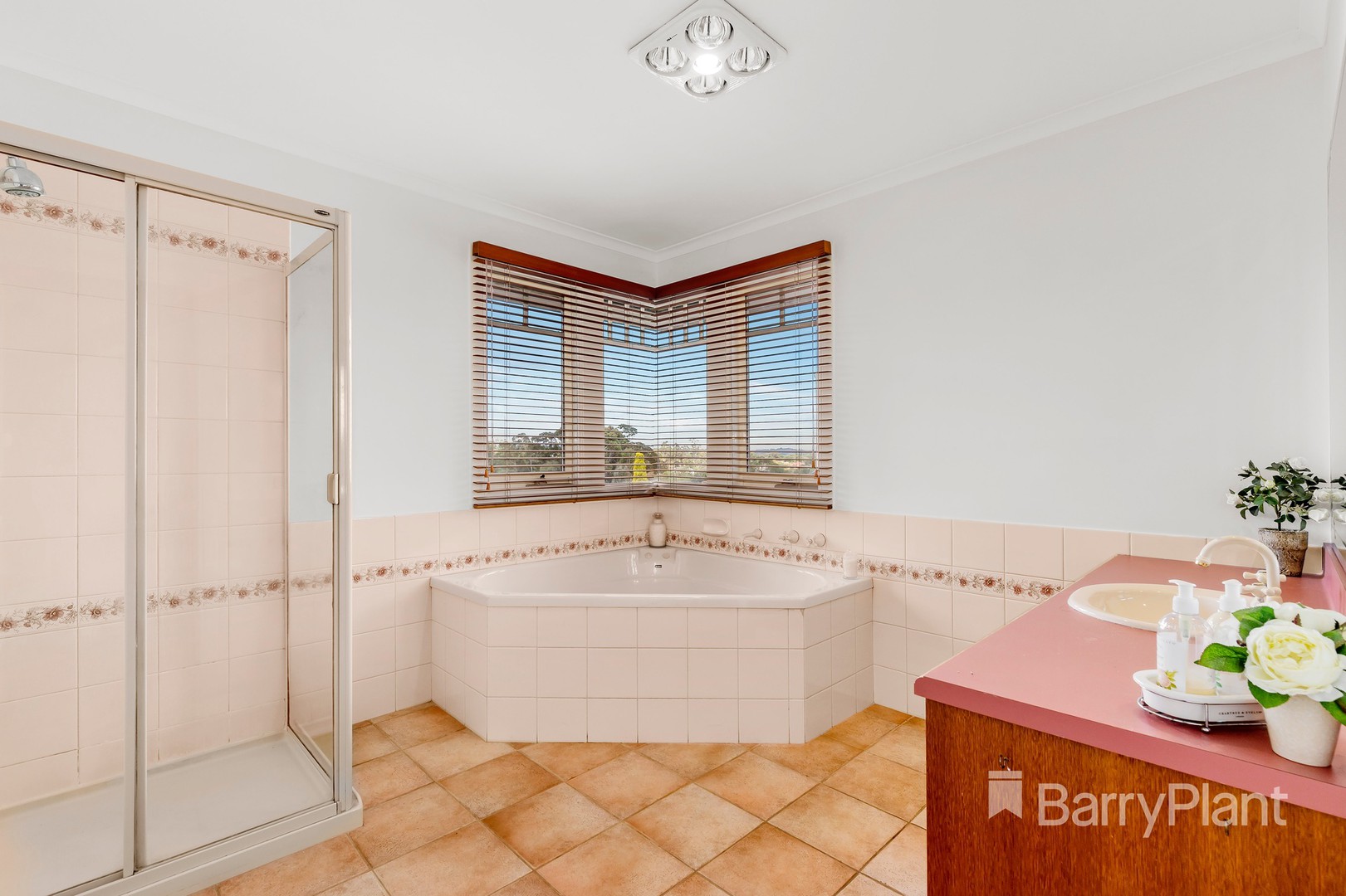 8 Carmel CloseGreensborough, VIC 3088, Greensborough - Thumbnail 8