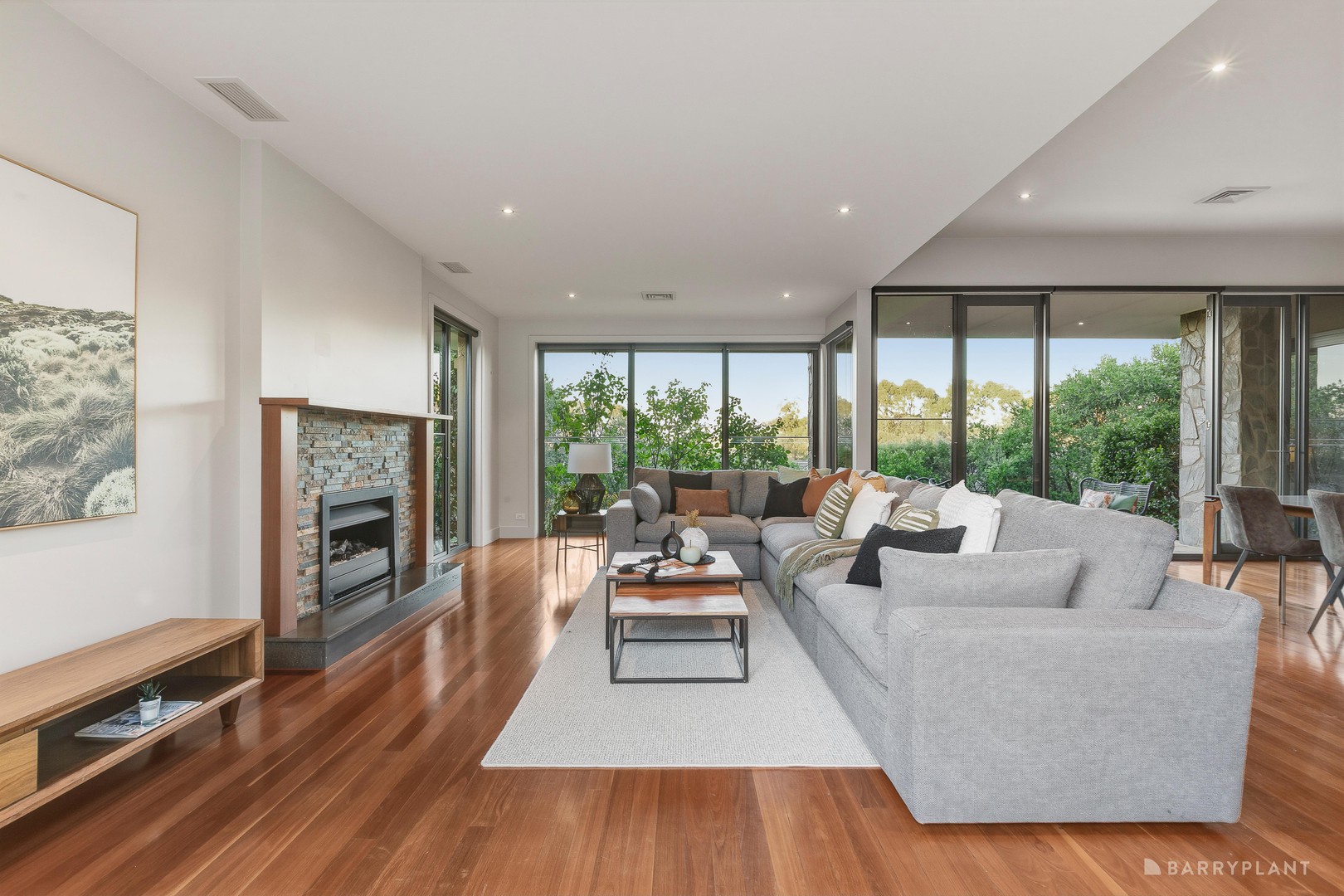 8 Carnoustie Lane, Chirnside Park, VIC 3116, Chirnside Park - Thumbnail 5