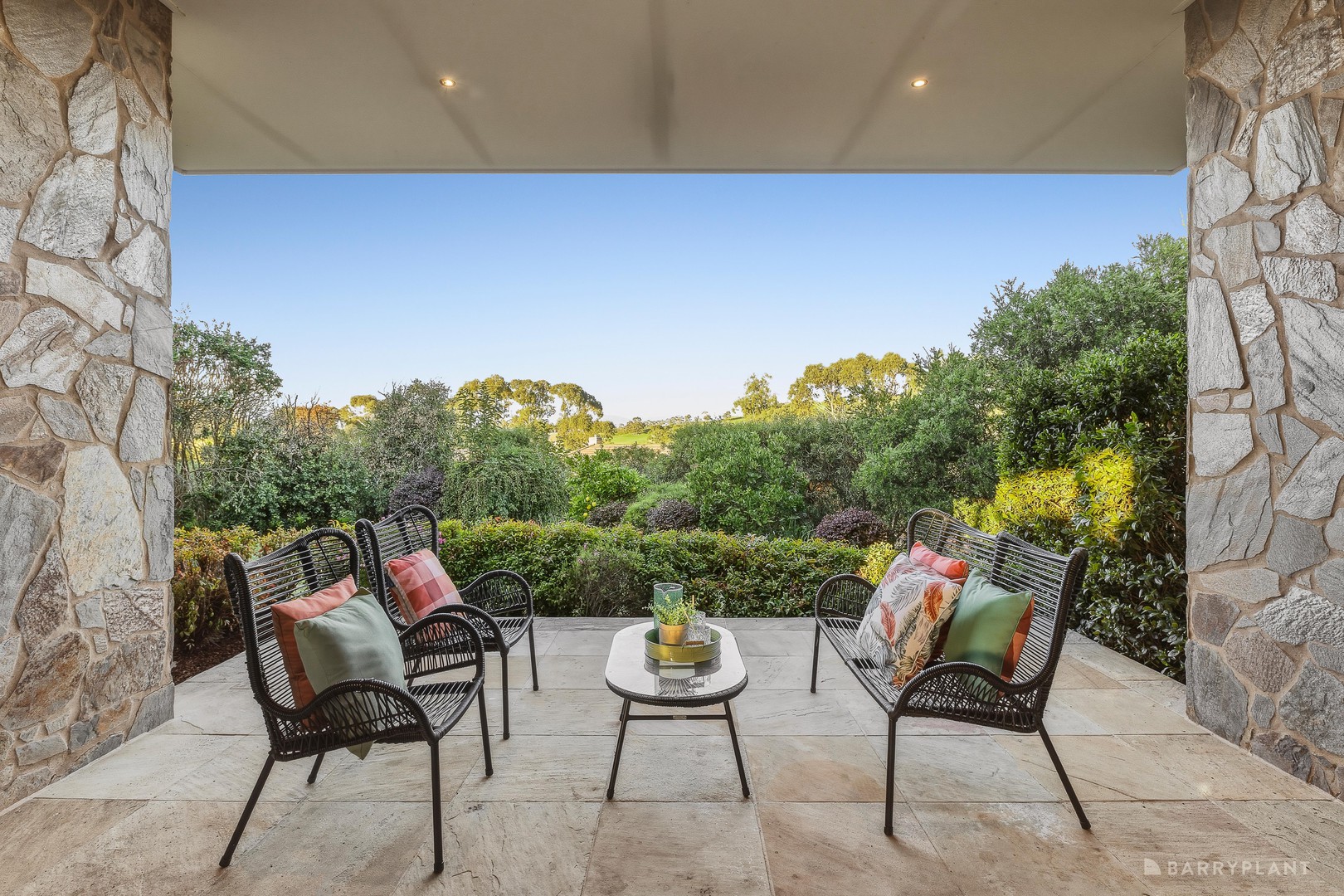 8 Carnoustie Lane, Chirnside Park, VIC 3116, Chirnside Park - Thumbnail 8