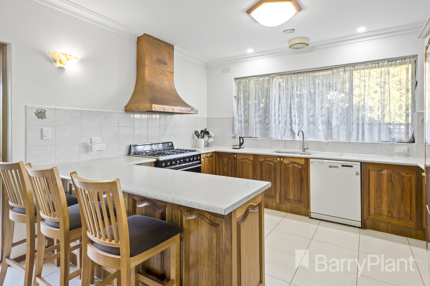 8 Cashmore Court, Bundoora, VIC 3083, Bundoora - Thumbnail 2