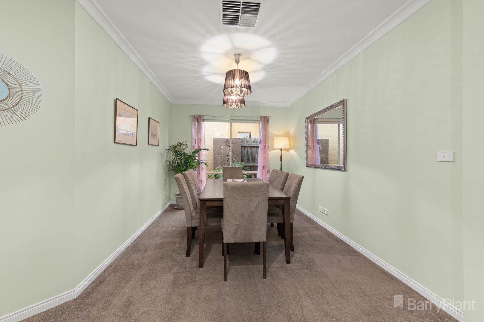 8 Chatsworth Court, Beaconsfield, VIC 3807, Beaconsfield - Thumbnail 5