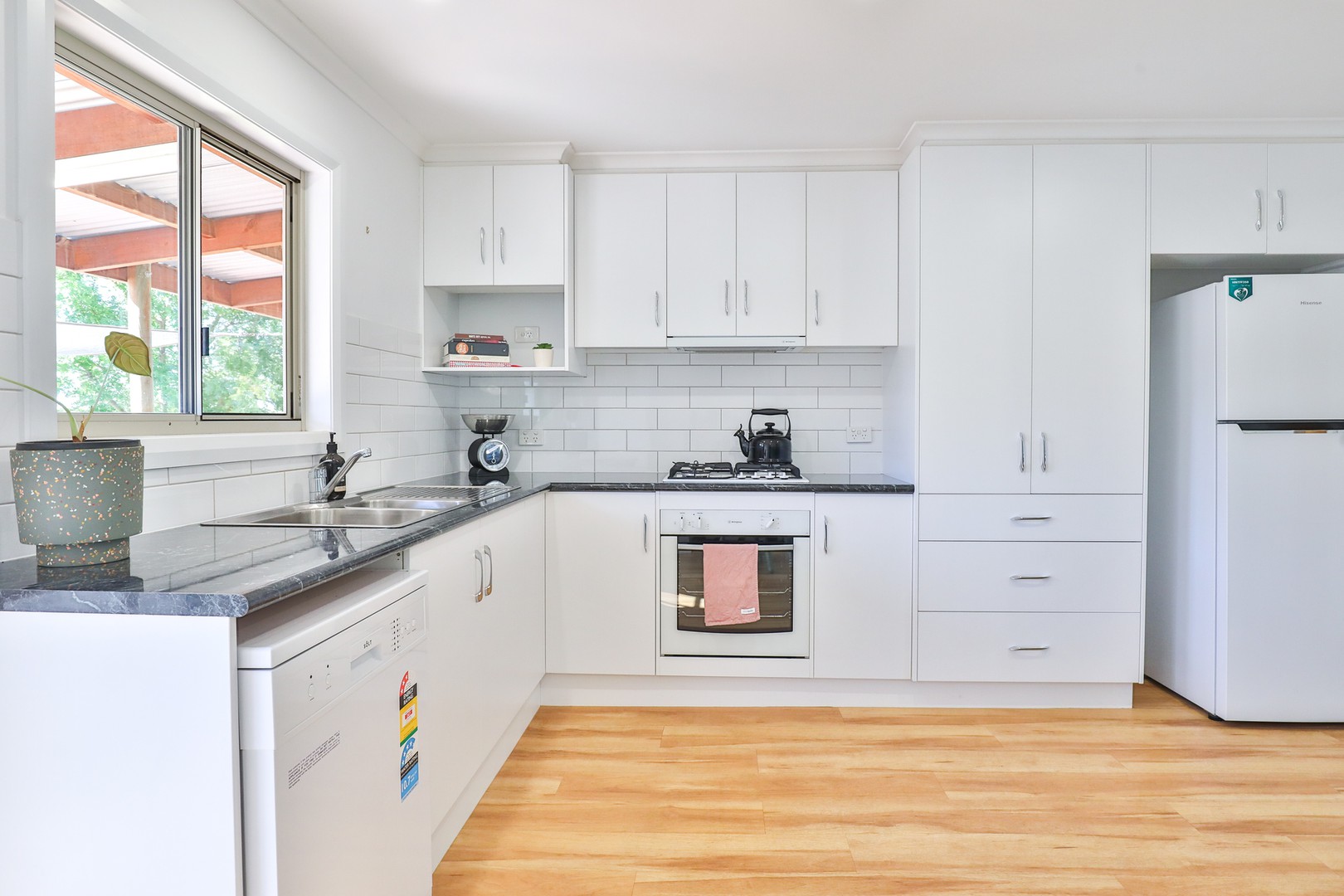 8 Churchill Street, Buronga, NSW 2739, Buronga - Thumbnail 6