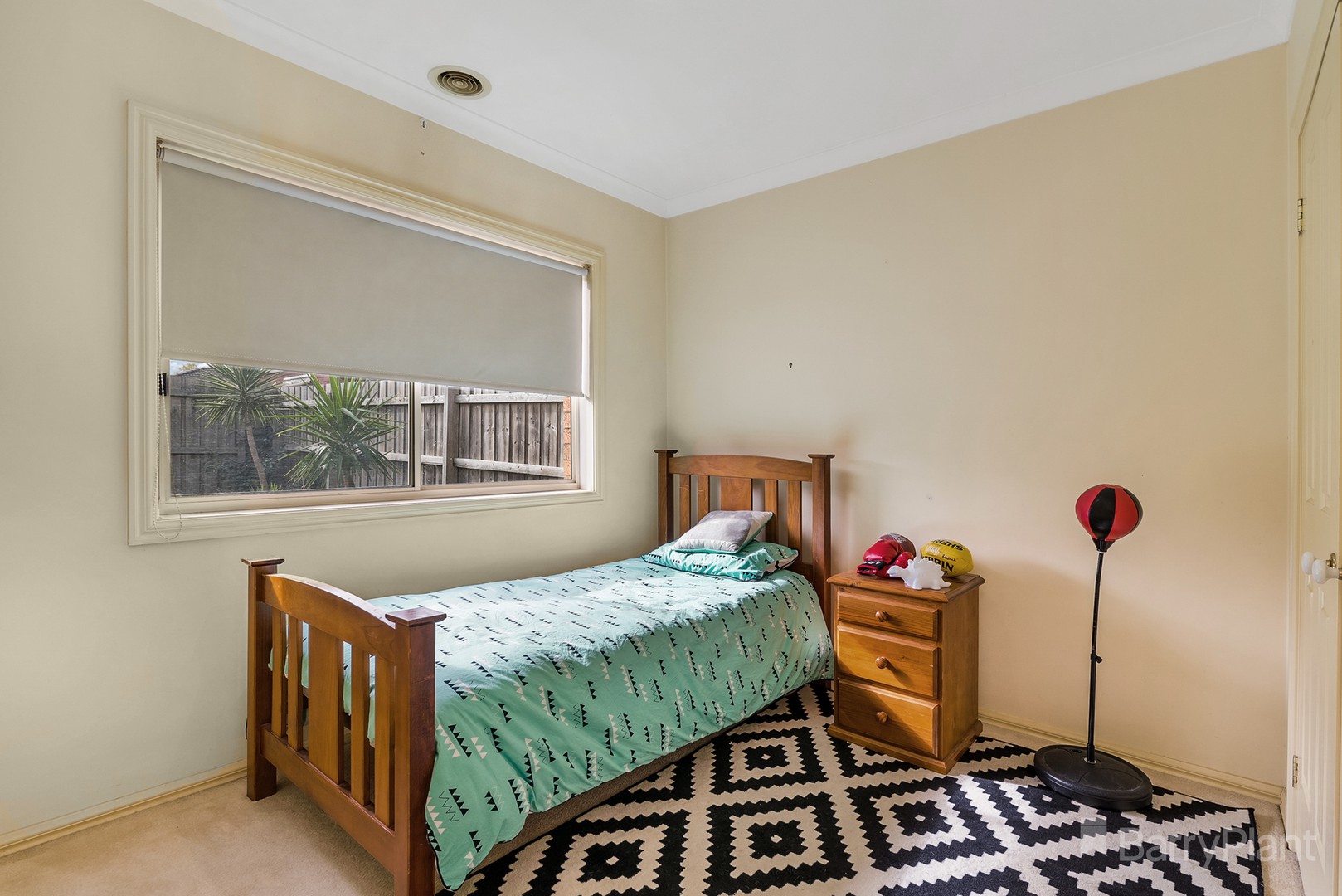 8 Clyde CourtSunbury, VIC 3429, Sunbury - Thumbnail 2