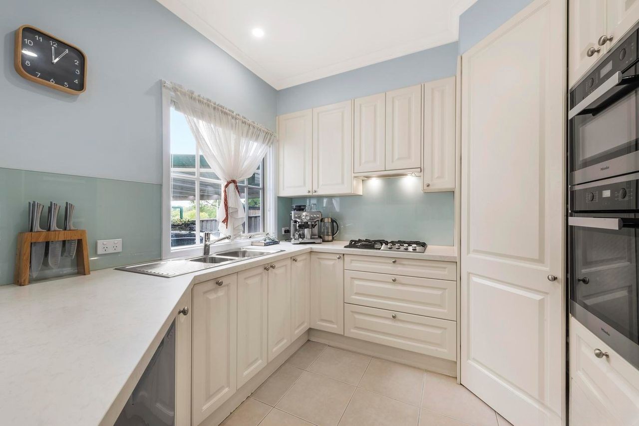 8 Cobham Road, Mitcham, VIC 3132, Mitcham - Thumbnail 4