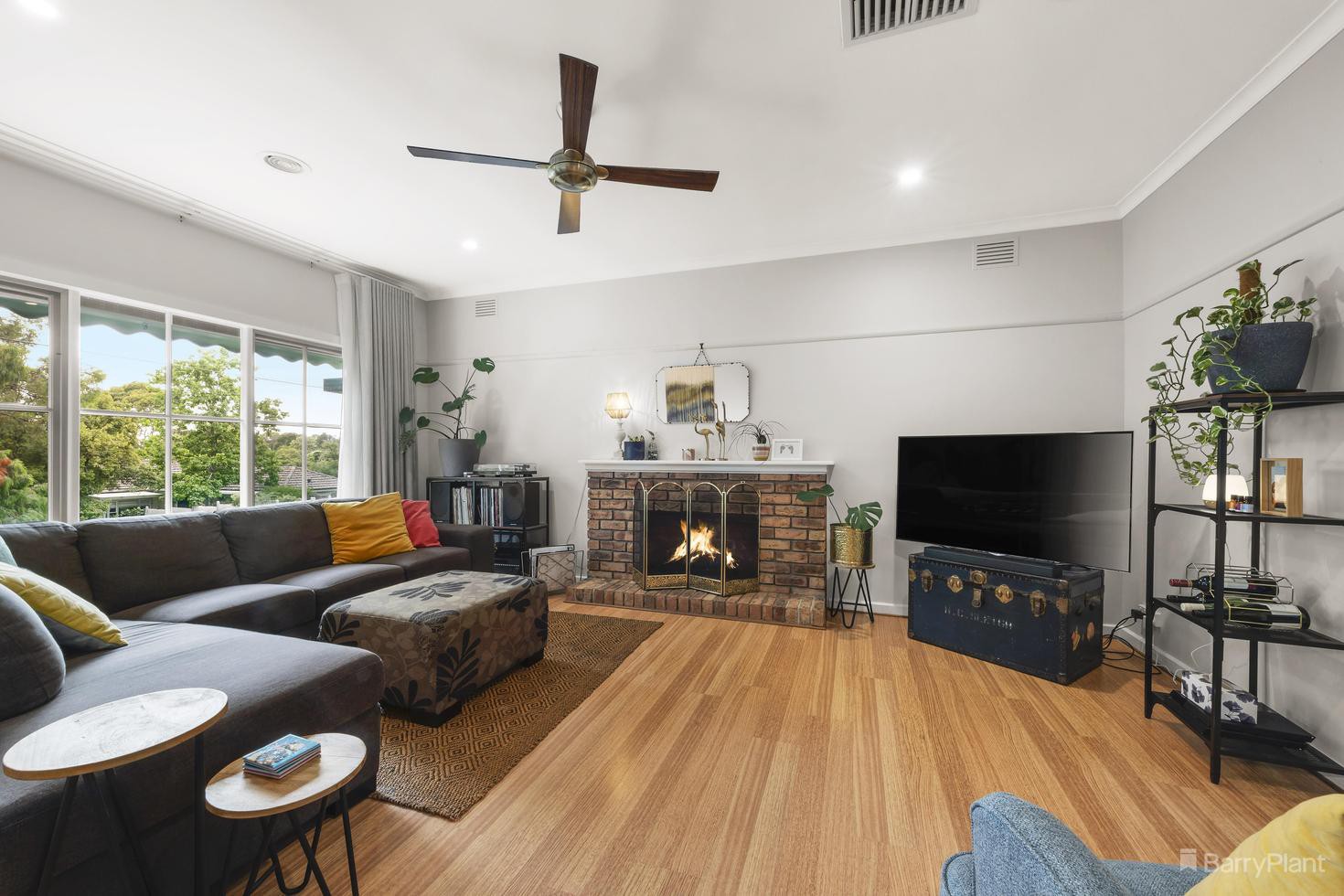 8 Cobham Road, Mitcham, VIC 3132, Mitcham - Thumbnail 2