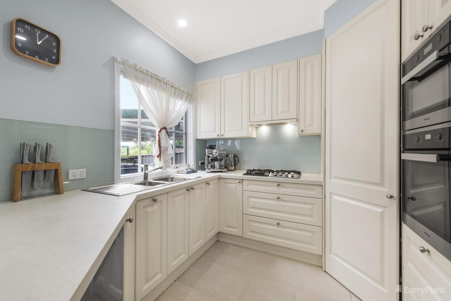 8 Cobham Road, Mitcham, VIC 3132, Mitcham - Thumbnail 3
