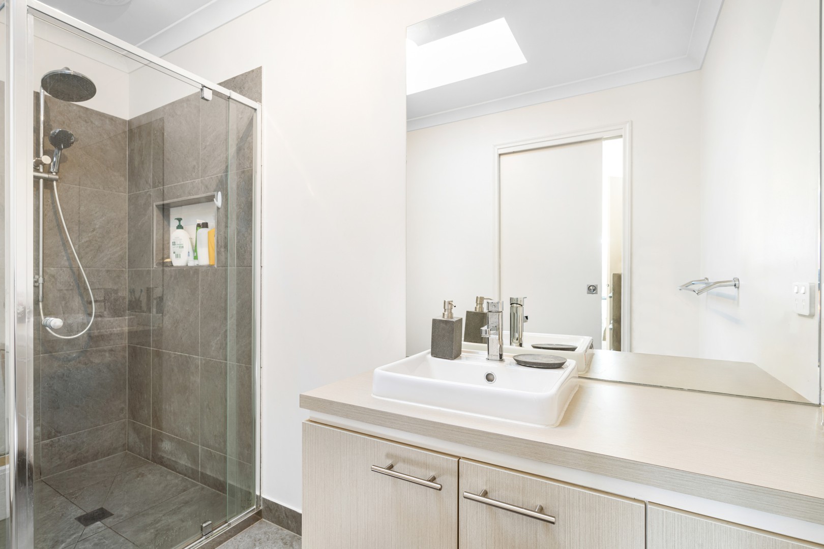 8 Compass Circuit, Corio, VIC 3214, Corio - Thumbnail 7
