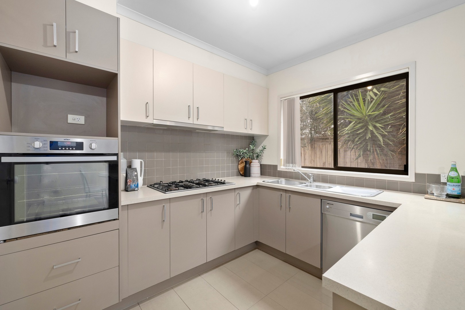 8 Contessa Court, Point Cook, VIC 3030, Point Cook - Thumbnail 8