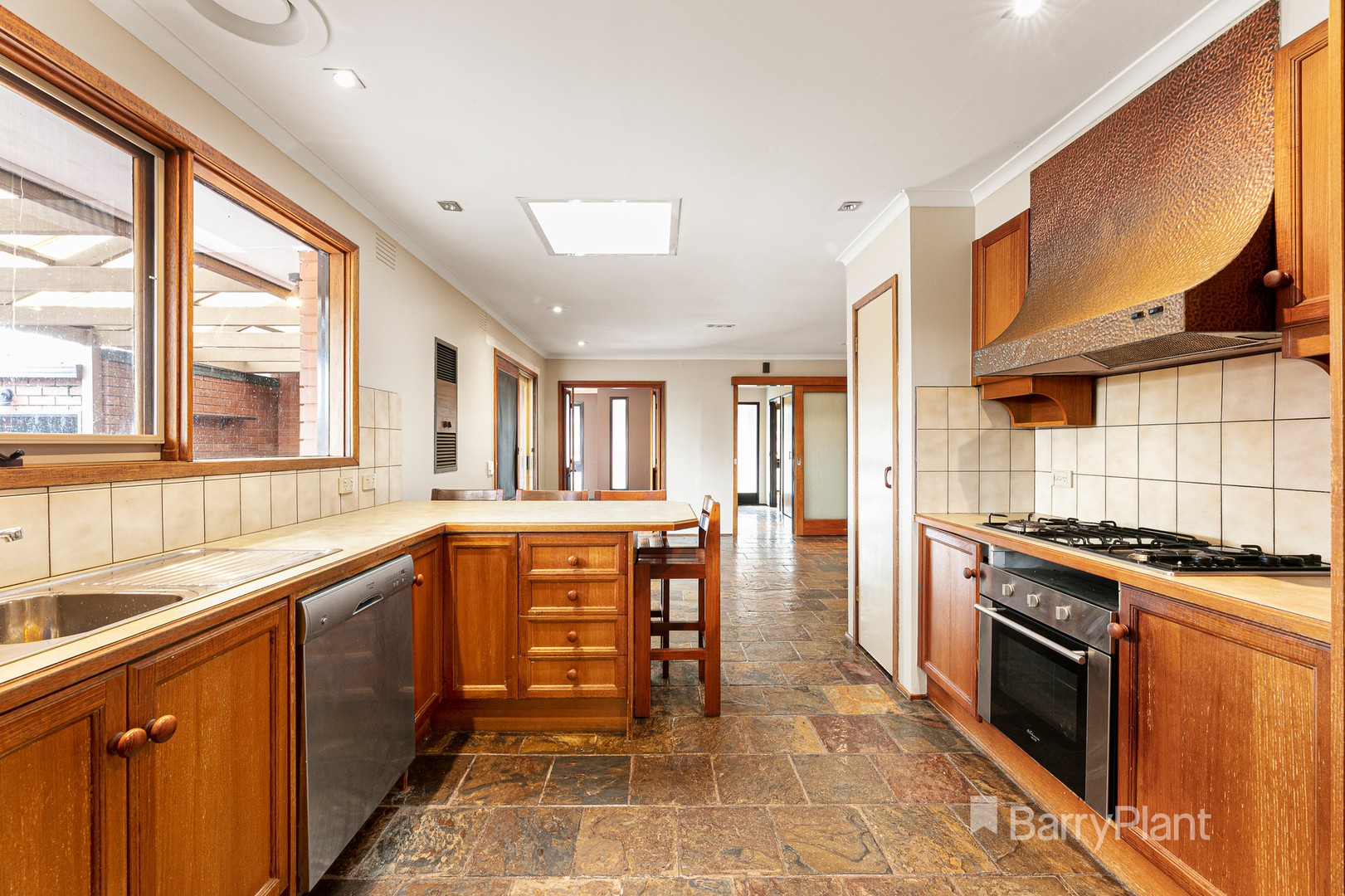 8 Cormorant Place, Dingley Village, VIC 3172, Dingley Village - Thumbnail 5