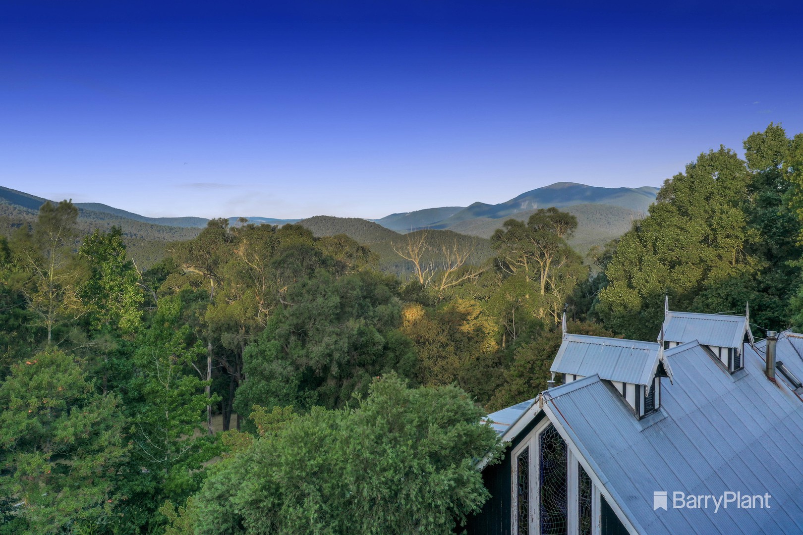 8 Cornelius Crescent, Healesville, VIC 3777, Healesville - Thumbnail 2