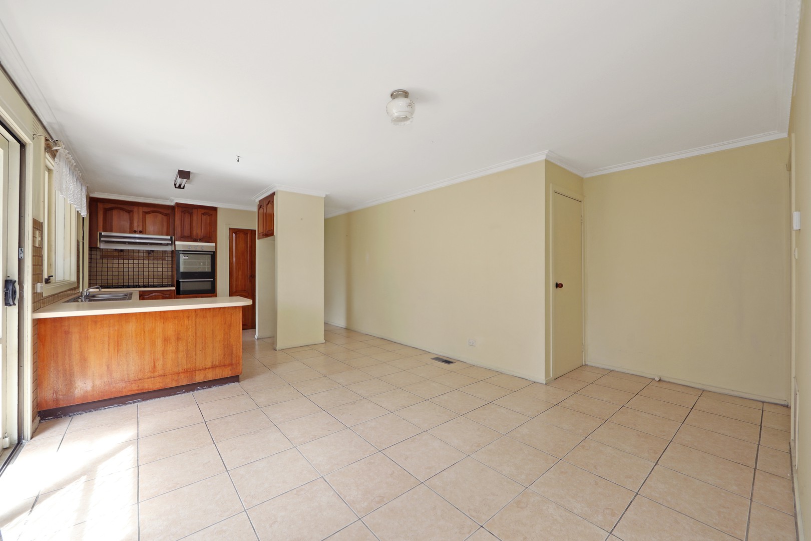 8 Cotter Court, Rowville, VIC 3178, Rowville - Thumbnail 3