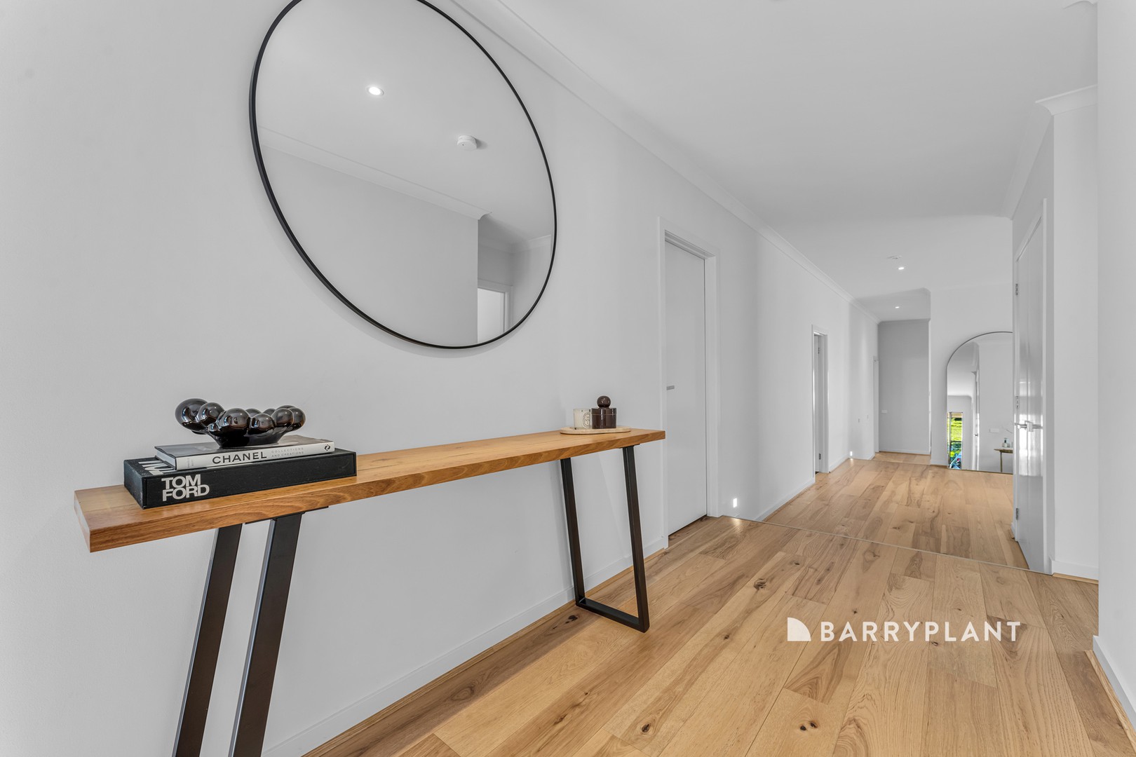 8 Cowdray Crescent, Officer, VIC 3809 - Thumbnail 2 - 19/05/2026
