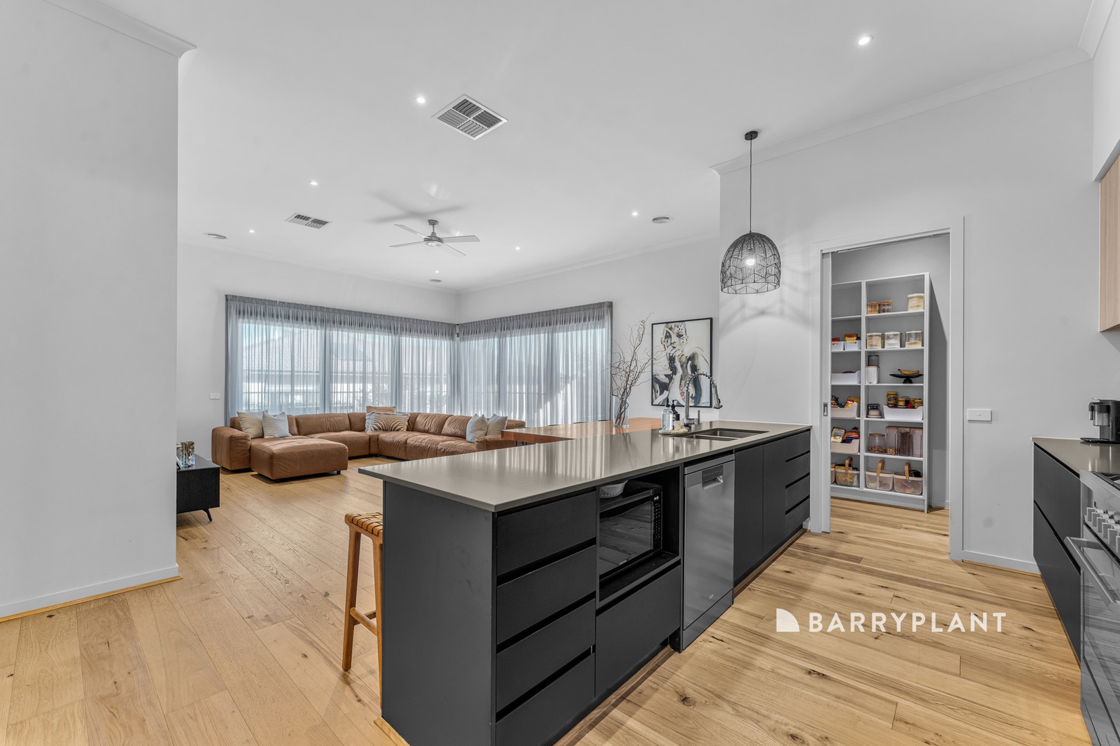 8 Cowdray Crescent, Officer, VIC 3809, Officer - Thumbnail 8