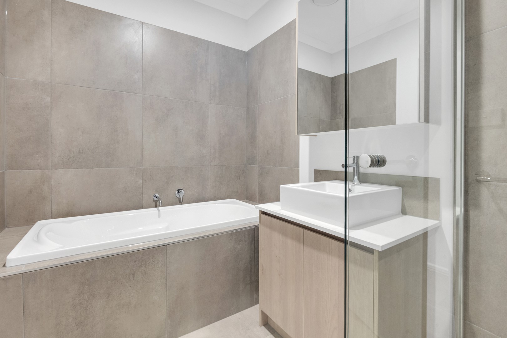 8 Creek Esplanade, Donnybrook, VIC 3064, Donnybrook - Thumbnail 7