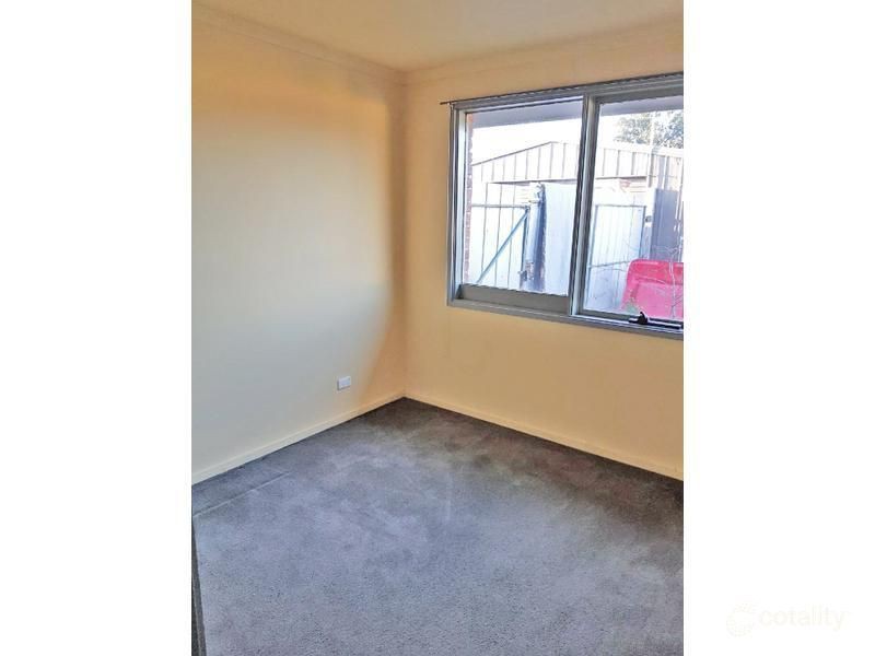 8 Creswick Court, Corio, VIC 3214, Corio - Thumbnail 3