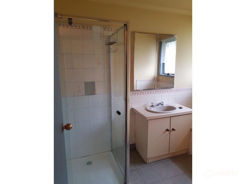8 Creswick Court, Corio, VIC 3214, Corio - Thumbnail 4