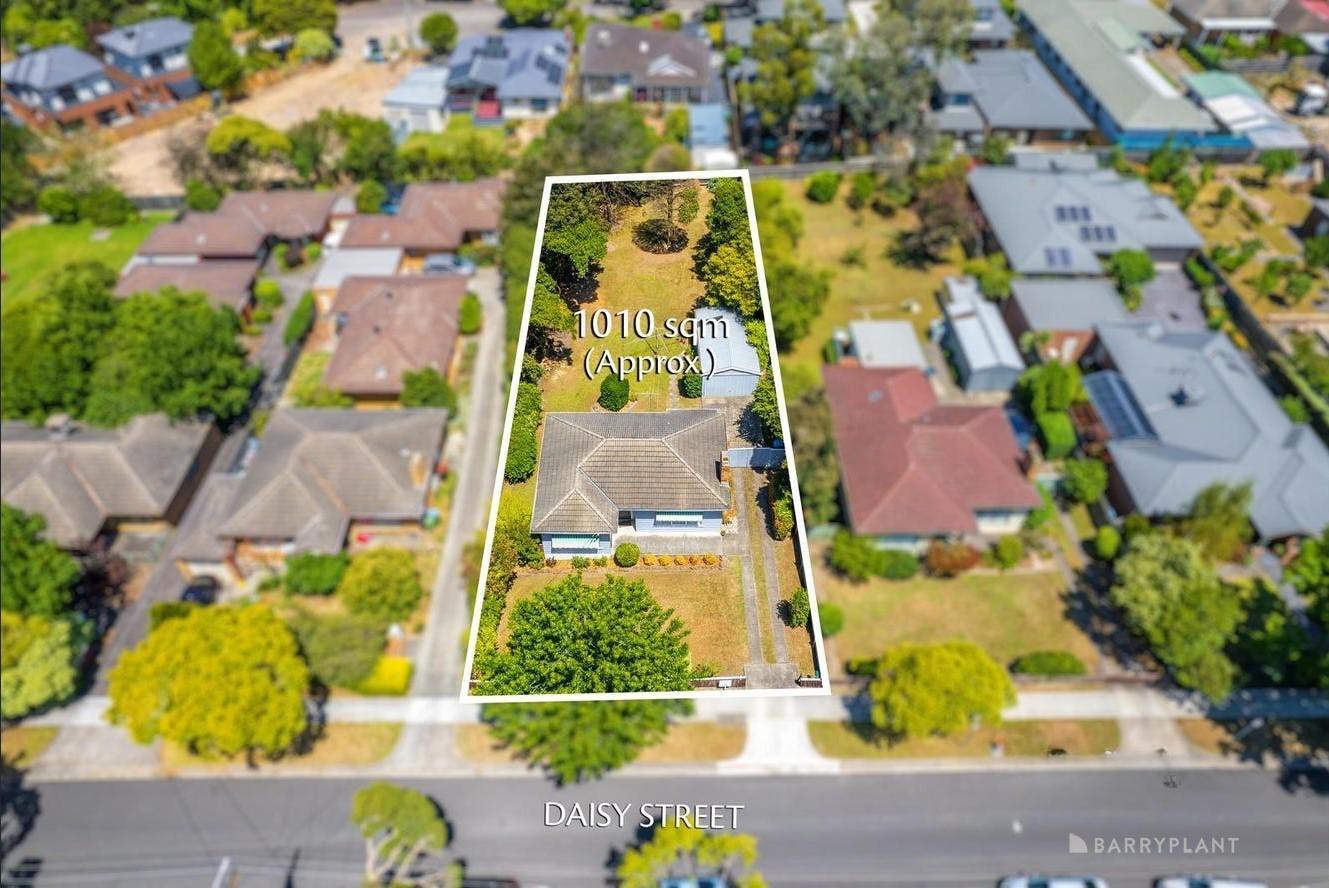 8 Daisy Street, Heathmont, VIC 3135 - Thumbnail 2 - 15/09/2025