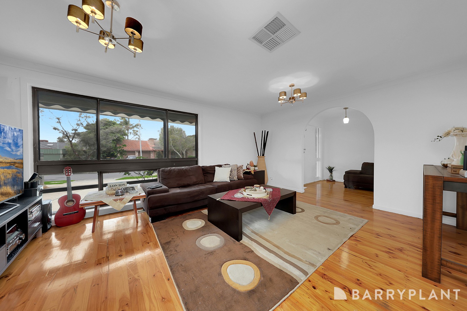 8 Dalray Close, Mill Park, VIC 3082, Mill Park - Thumbnail 2