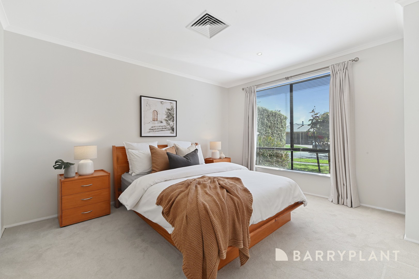 8 Danehill Grove, Berwick, VIC 3806, Berwick - Thumbnail 3