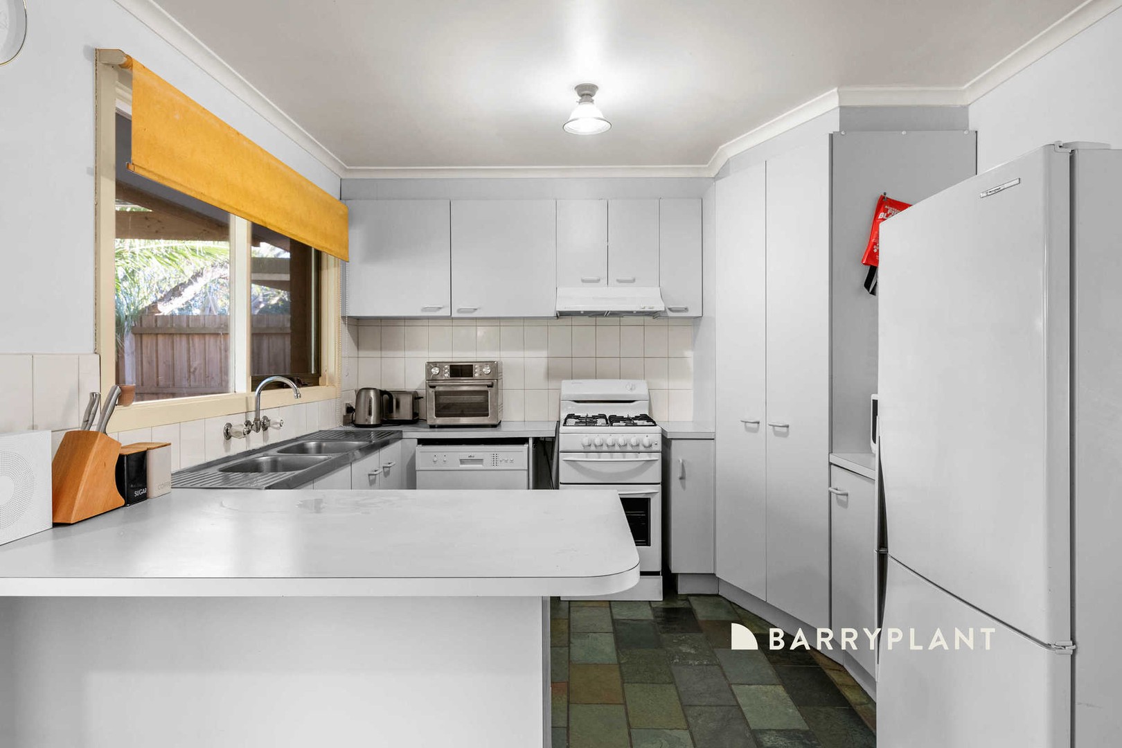 8 Daniher Close, Berwick, VIC 3806, Berwick - Thumbnail 4