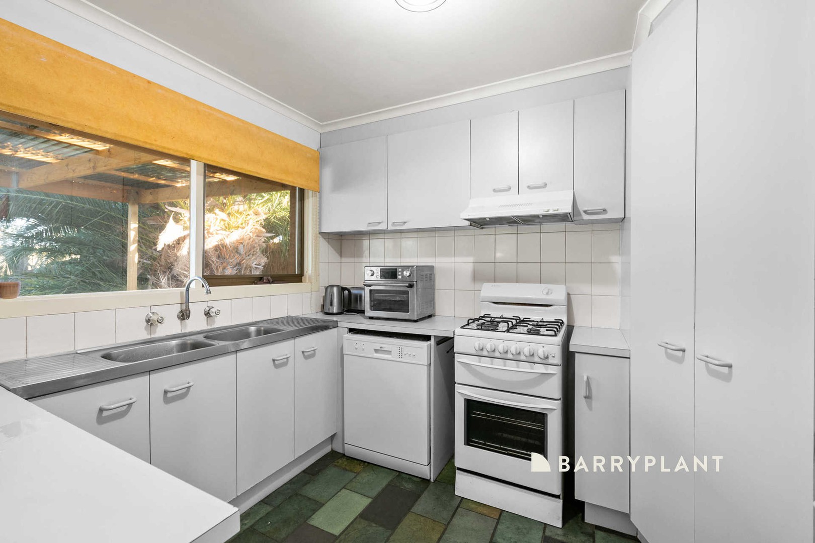 8 Daniher Close, Berwick, VIC 3806, Berwick - Thumbnail 5