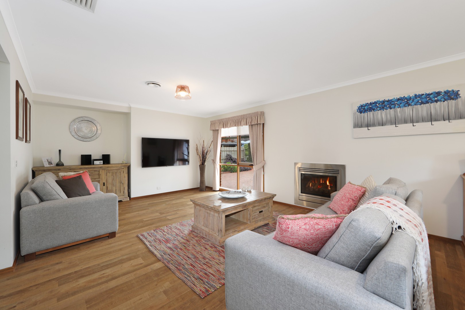 8 Darnley CourtRowville, VIC 3178, Rowville - Thumbnail 4