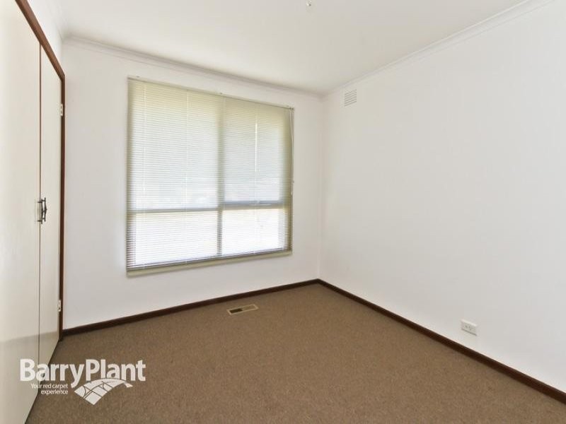 8 Deanswood Close, Keysborough, VIC 3173, Keysborough - Thumbnail 5