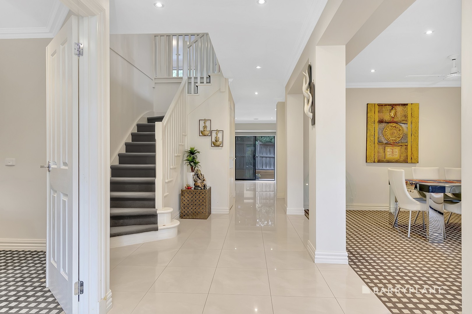 8 Delacombe Drive, Mill Park, VIC 3082, Mill Park - Thumbnail 2