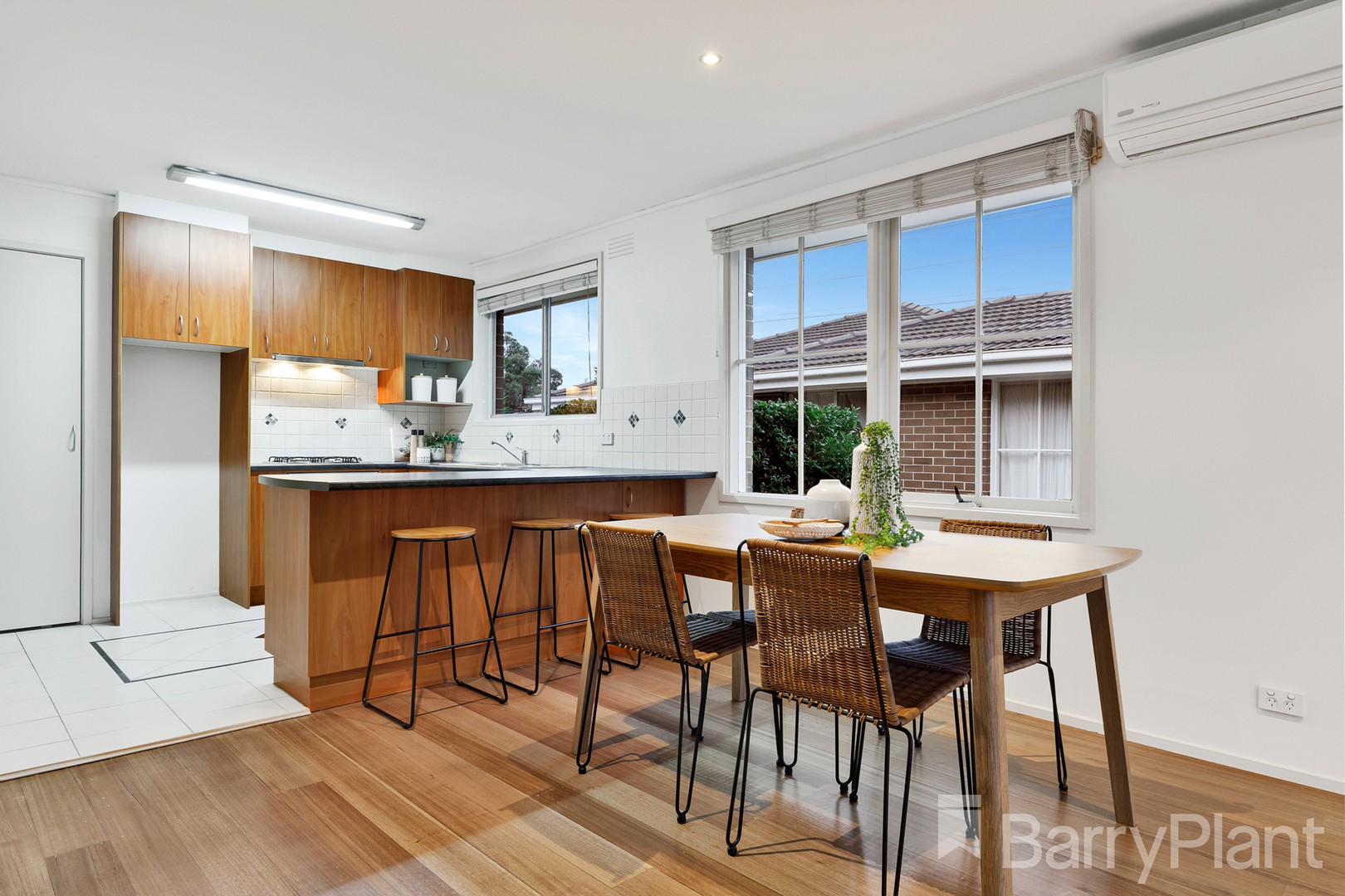 8 Dilkara Avenue, Bundoora, VIC 3083, Bundoora - Thumbnail 2