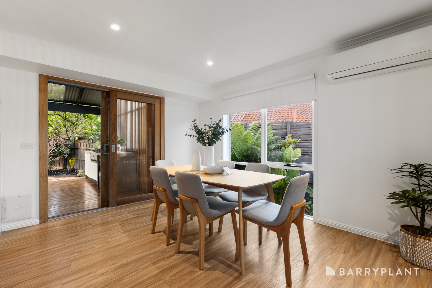 8 Dobell Place, Mooroolbark, VIC 3138, Mooroolbark - Thumbnail 4