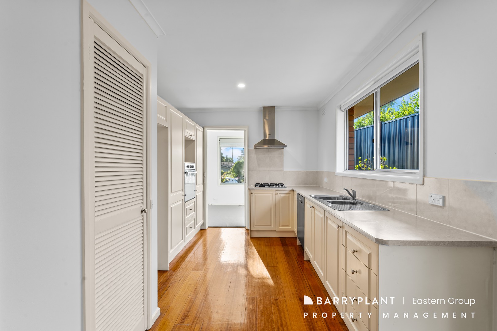 8 Dove Court, Templestowe Lower, VIC 3107, Templestowe Lower - Thumbnail 4