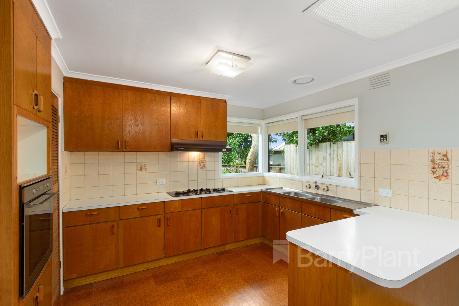8 Downe Place, Wantirna, VIC 3152, Wantirna - Thumbnail 3