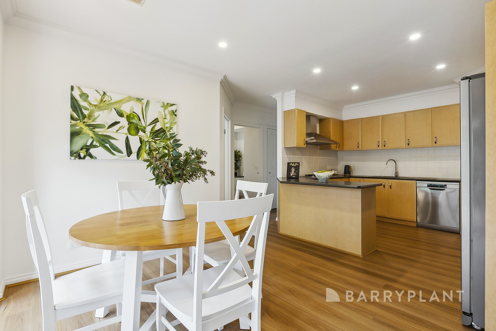 8 Dunoon Street, Mulgrave, VIC 3170, Mulgrave - Thumbnail 4