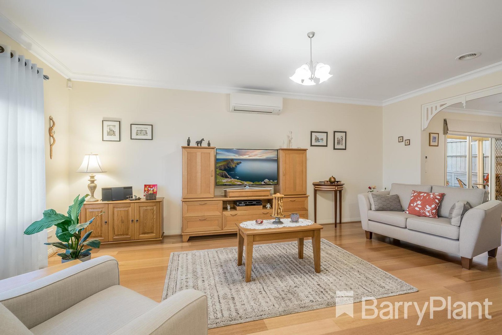 8 Elmsford CourtHighton, VIC 3216, Highton - Thumbnail 2