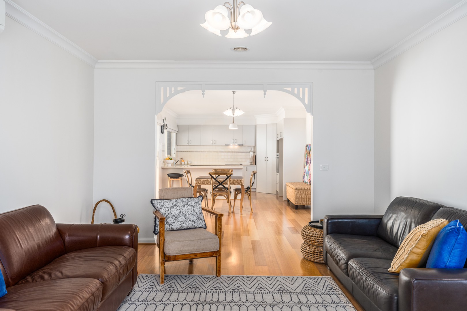 8 Elmsford Court, Highton, VIC 3216, Highton - Thumbnail 7
