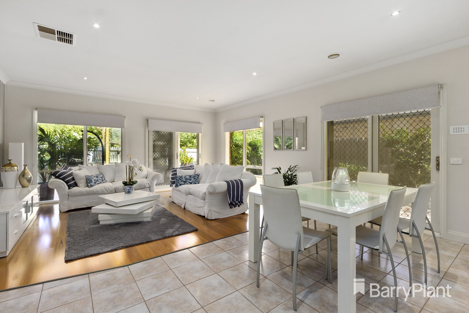 8 England Road, Glen Waverley, VIC 3150, Glen Waverley - Thumbnail 5