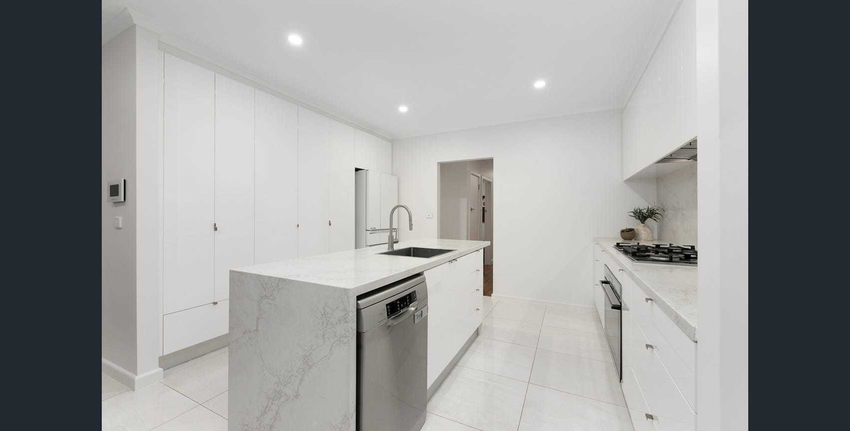 8 Everitt Street, Hadfield, VIC 3046, Hadfield - Thumbnail 4